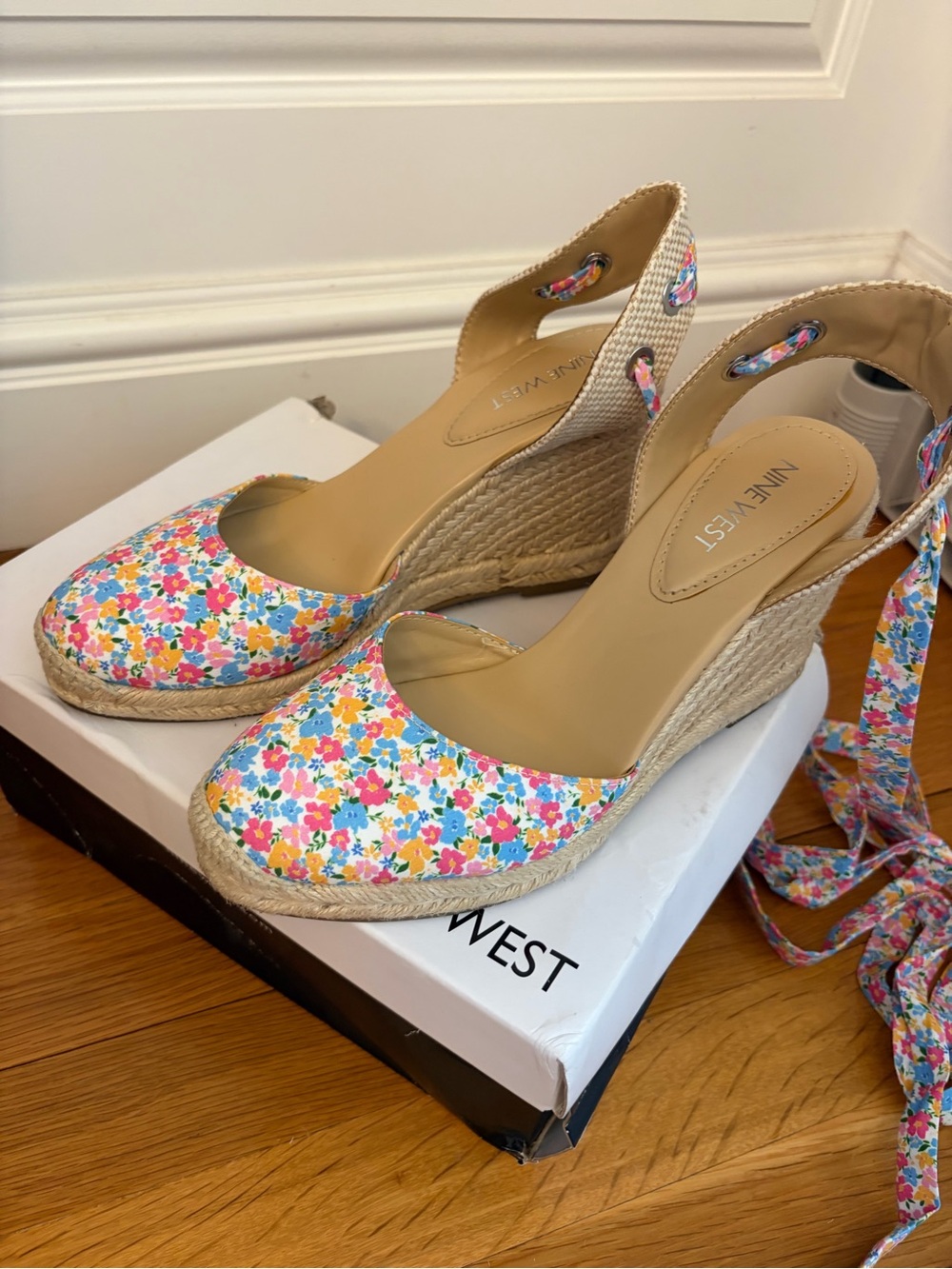 Nine West Friend Ankle Wrap Espadrilles Floral 7.5